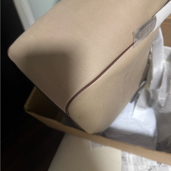 Coach NWT - Picture 5 of 6